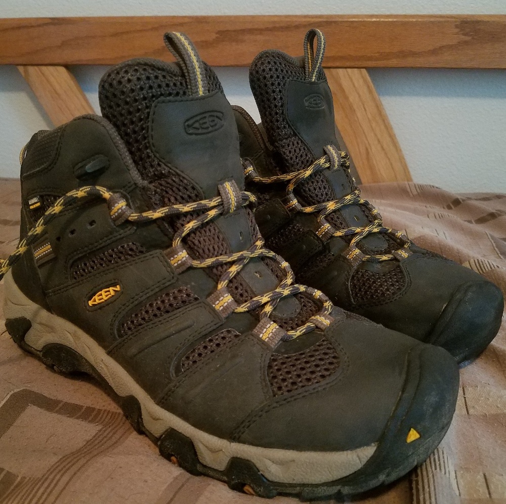 Keen men's koven mid waterproof hikers